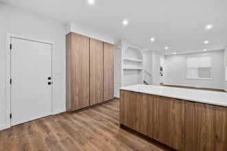 9421 154 St NW in Edmonton, AB - Building Photo - Building Photo