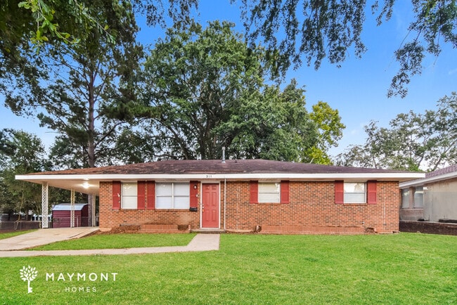 311 Sterling Dr