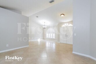 1348 Ashboro Cir SE in Palm Bay, FL - Building Photo - Building Photo