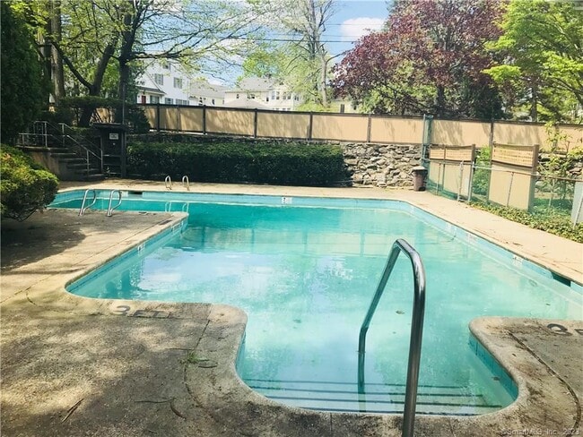 59 Rock Spring Rd