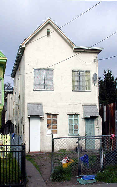 3317-3327 Chestnut St in Oakland, CA - Foto de edificio - Building Photo