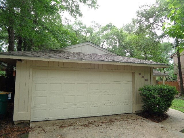 102 Marabou Pl in Spring, TX - Building Photo - Building Photo