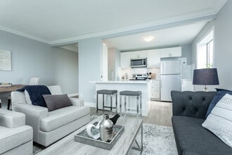 977 Mohawk in Hamilton, ON - Building Photo - Building Photo