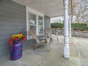 339 Glen Ave in Sea Cliff, NY - Building Photo - Building Photo