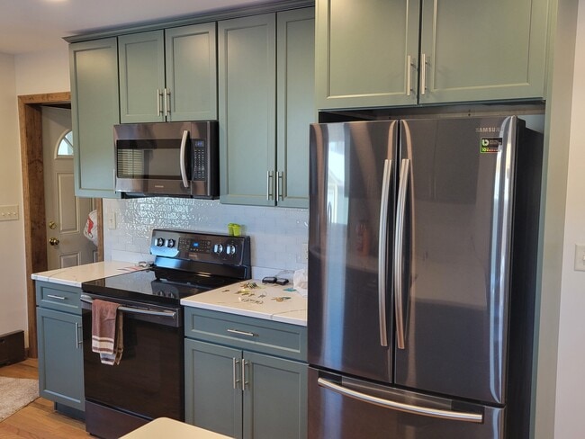 4605 Oneida St in Duluth, MN - Building Photo - Building Photo