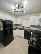 1505 Maple Dr in Garland, TX - Building Photo - Building Photo