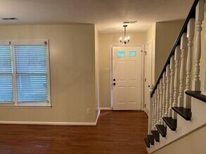1551 Woodcroft Dr in Raleigh, NC - Building Photo - Building Photo