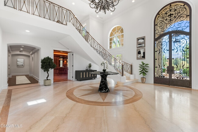 1101 Oak Mirage Pl in Westlake Village, CA - Building Photo - Building Photo