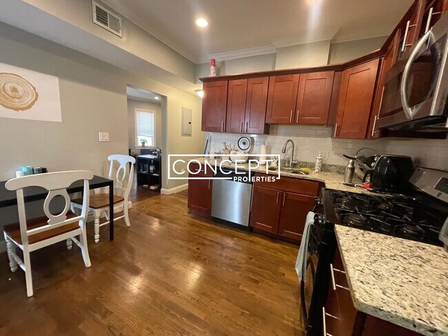 47 Beech Glen St in Boston, MA - Building Photo - Building Photo