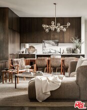 2013 Louella Ave in Los Angeles, CA - Building Photo - Building Photo