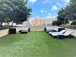 410 Evernia St in West Palm Beach, FL - Foto de edificio - Building Photo