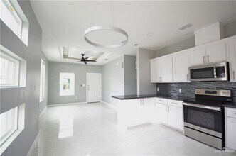 1702 Angelina Dr-Unit -1 in San Juan, TX - Building Photo - Building Photo