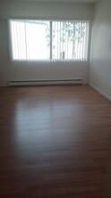 8711 Navajo Rd in San Diego, CA - Building Photo - Building Photo