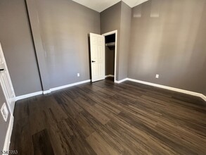 18 Willoughby St in Newark, NJ - Building Photo - Building Photo