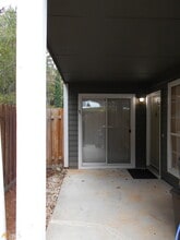818 Wuthering Way in Norcross, GA - Building Photo - Building Photo