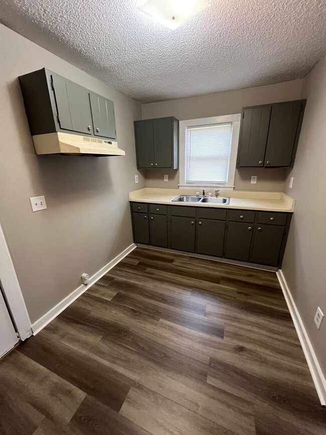 912 Tunnel Blvd in Chattanooga, TN - Building Photo - Building Photo