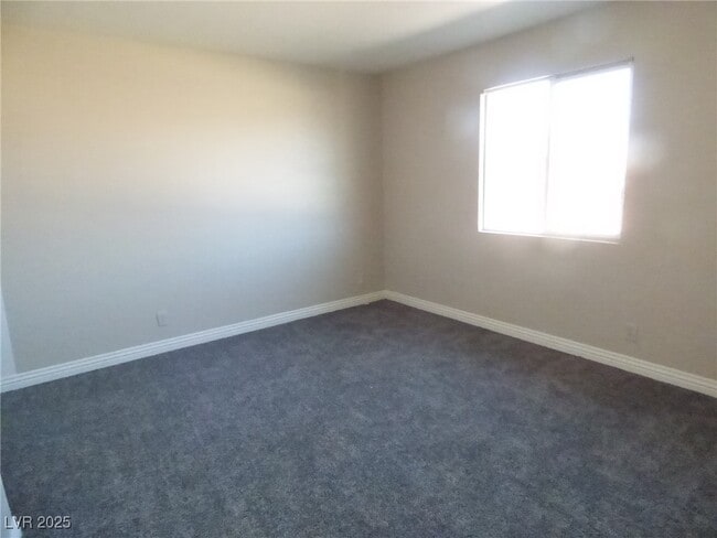 2232 Saturn Ave in North Las Vegas, NV - Building Photo - Building Photo
