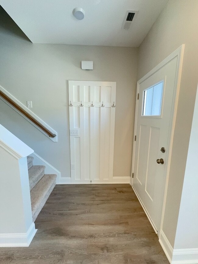 607 Jacks Xing Dr in Hubert, NC - Building Photo - Building Photo
