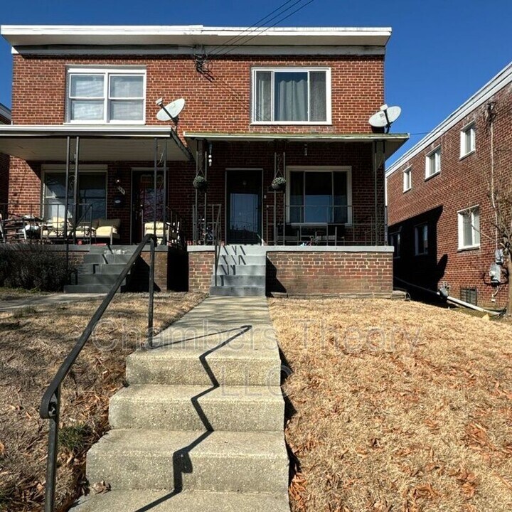 716 Crittenden St NE in Washington, DC - Building Photo