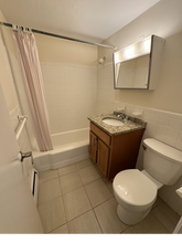 222 Babcock St, Unit 3G in Brookline, MA - Foto de edificio - Building Photo