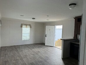 6101 Cleveland St in Hollywood, FL - Foto de edificio - Building Photo