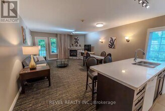 90 Highland Dr in Oro-Medonte, ON - Building Photo - Building Photo