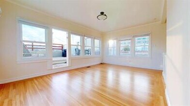 42 Loyola Terrace in San Francisco, CA - Building Photo - Building Photo