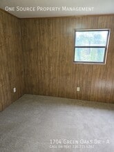 1704 Green Oaks Dr SE in Winston-Salem, NC - Building Photo - Building Photo