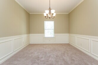 767 Helm Ln NW in Kennesaw, GA - Building Photo - Building Photo