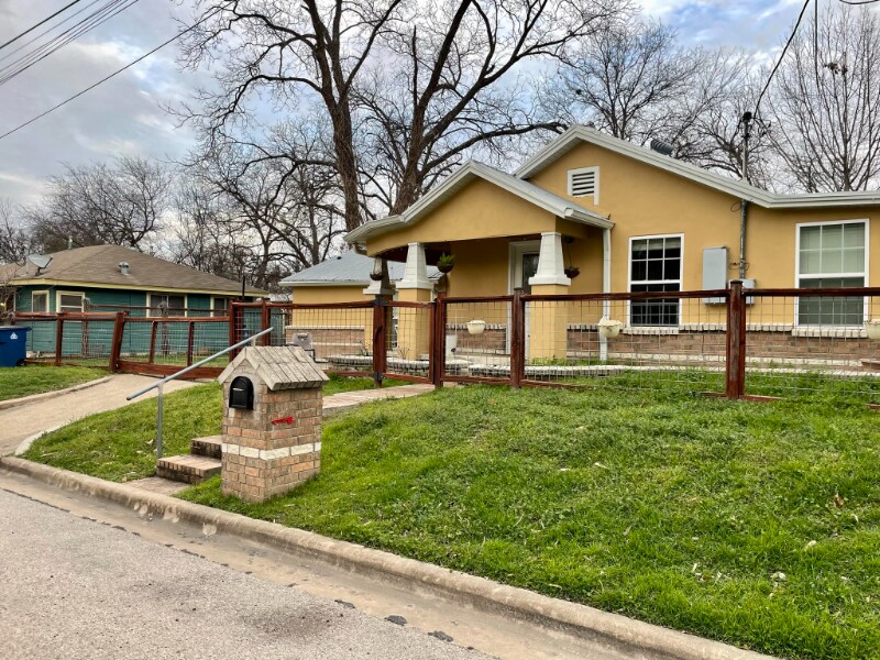 45 Lynn St in Austin, TX - Building Photo