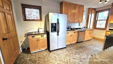 2029 3rd Ave N in Minneapolis, MN - Building Photo - Building Photo