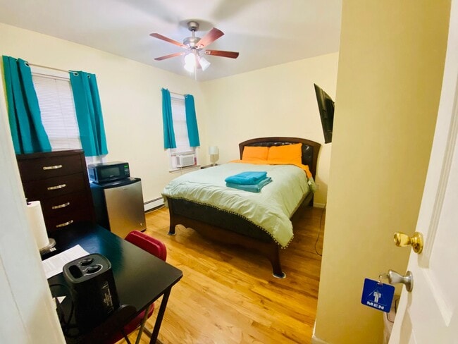 property at 20 Vineyard Ave