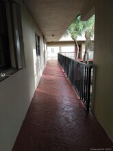 10845 SW 112th Ave-Unit -318 in Miami, FL - Building Photo - Building Photo