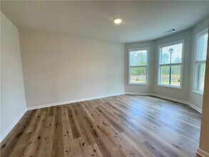 765 Rodeo Dr in Auburn, GA - Building Photo - Building Photo