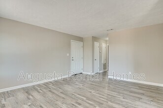 150 Conifer Dr in North Augusta, SC - Building Photo - Building Photo
