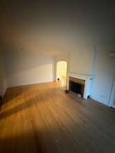 582 King Edward Av W in Vancouver, BC - Building Photo - Building Photo