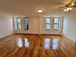 924 Hancock St in Brooklyn, NY - Building Photo - Building Photo