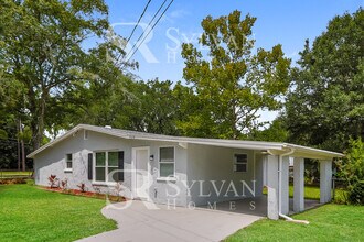7579 Centauri Rd in Jacksonville, FL - Building Photo - Building Photo