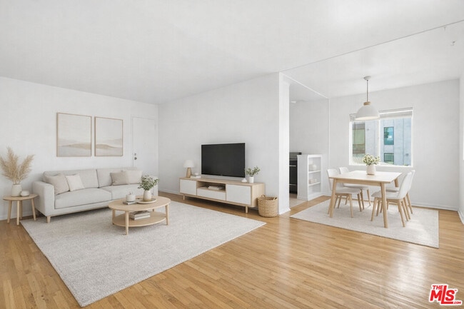 property at 4100 Wade St