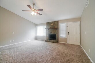 2935 Owens Point Trail NW in Kennesaw, GA - Building Photo - Building Photo