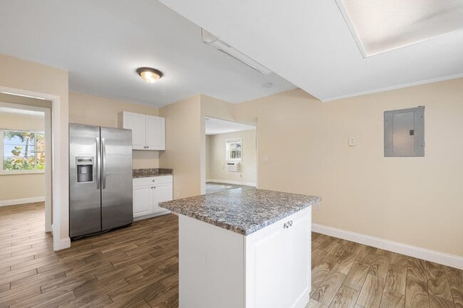 property at 5409 N Flagler Dr