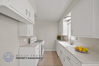 10503-10517 Myrtle St in Downey, CA - Building Photo - Building Photo