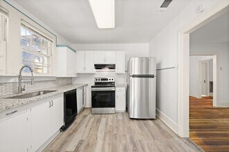 1630 College Dr in Baton Rouge, LA - Building Photo - Building Photo
