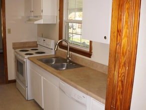 237 Beechwood Ave in Norfolk, VA - Building Photo - Building Photo