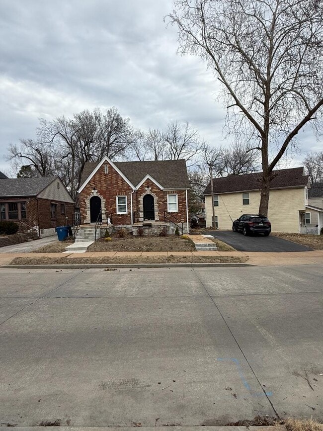 7245 Bruno Ave in St. Louis, MO - Building Photo - Building Photo