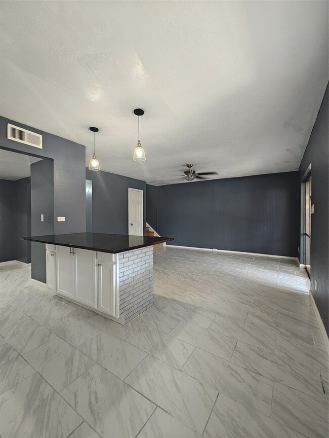 property at 2252 Shadowdale Dr