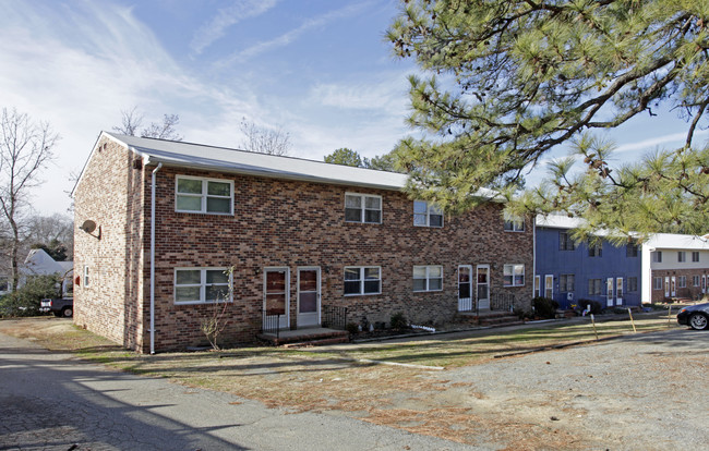 7297 Jackson Ave in Mechanicsville, VA - Building Photo - Building Photo