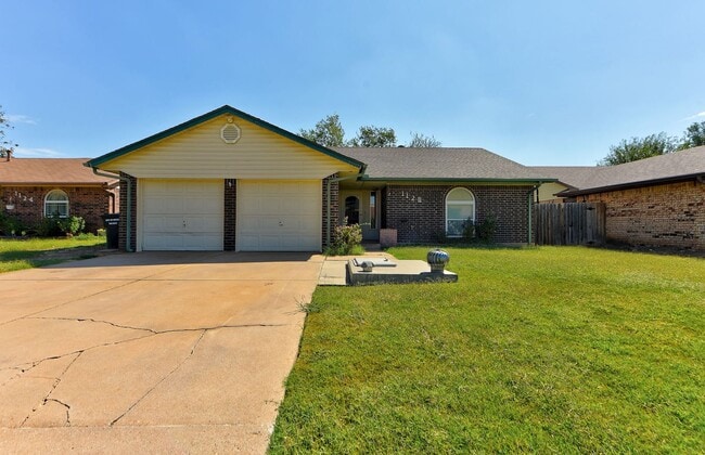 1120 Kings Ct