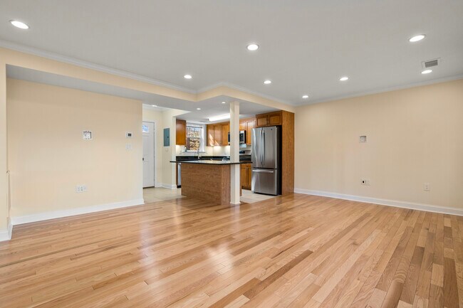 property at 561 Vfw Pky
