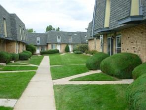 1482 S Pierson St in Lakewood, CO - Building Photo